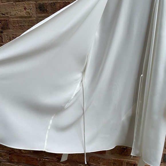 Rya Collection Ivory Robe Size M/L - Picture 13 of 14